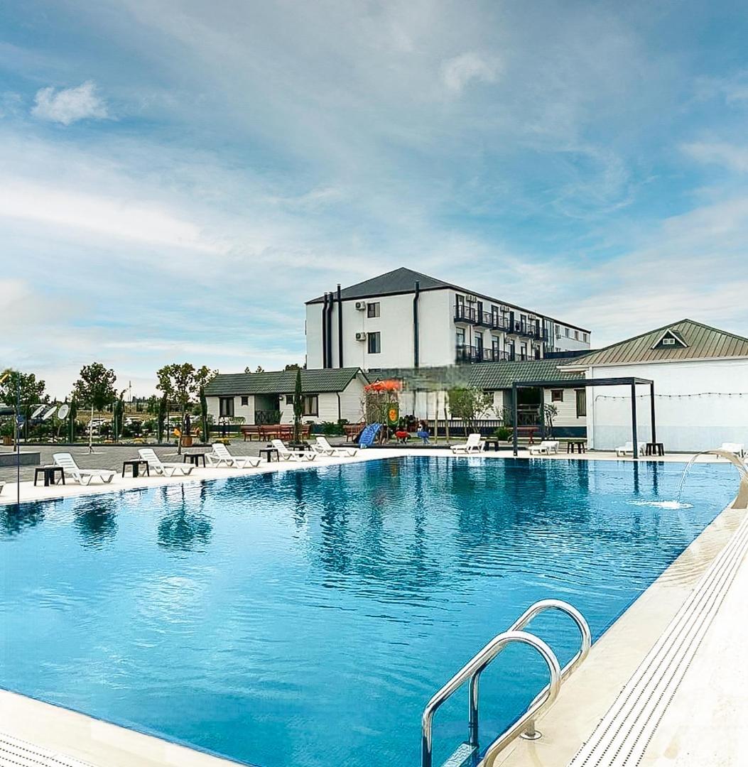 Karvan Hotel-Sanatorium Нафталан Екстер'єр фото